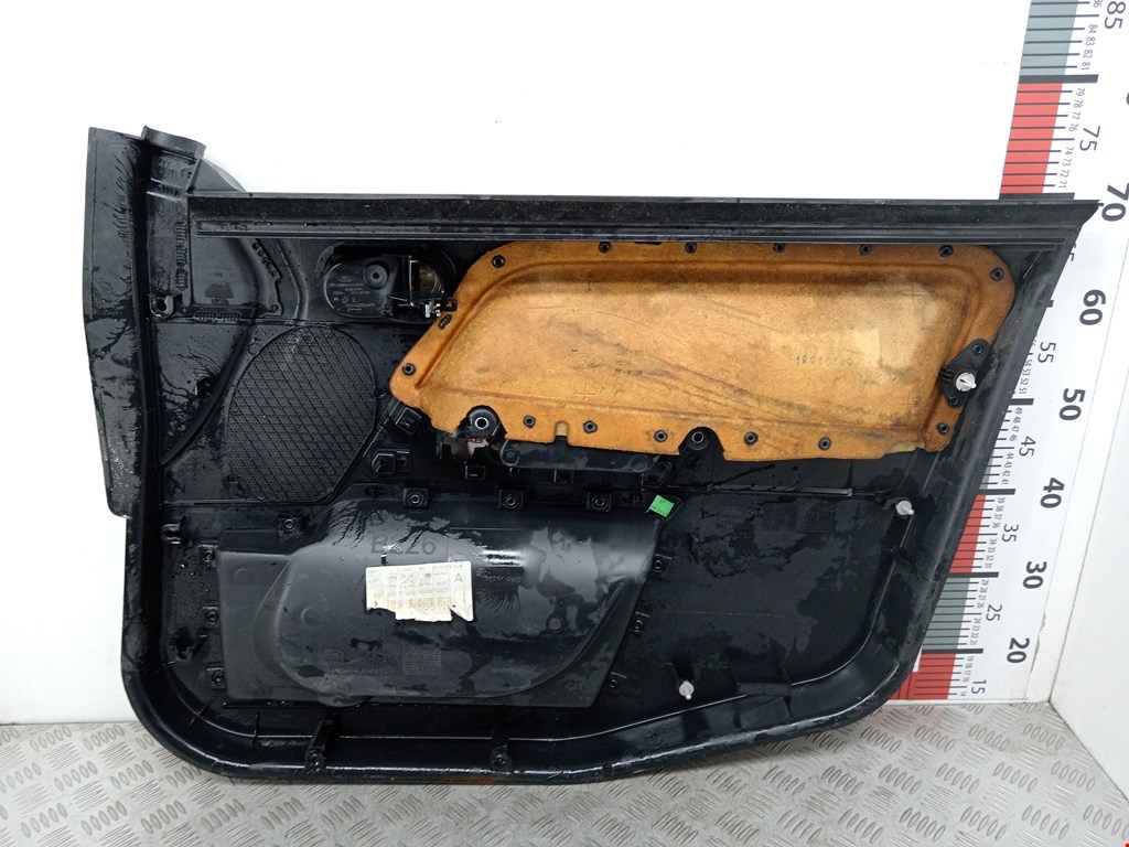 Обшивка двери передняя левая FORD Fusion 2002-2012