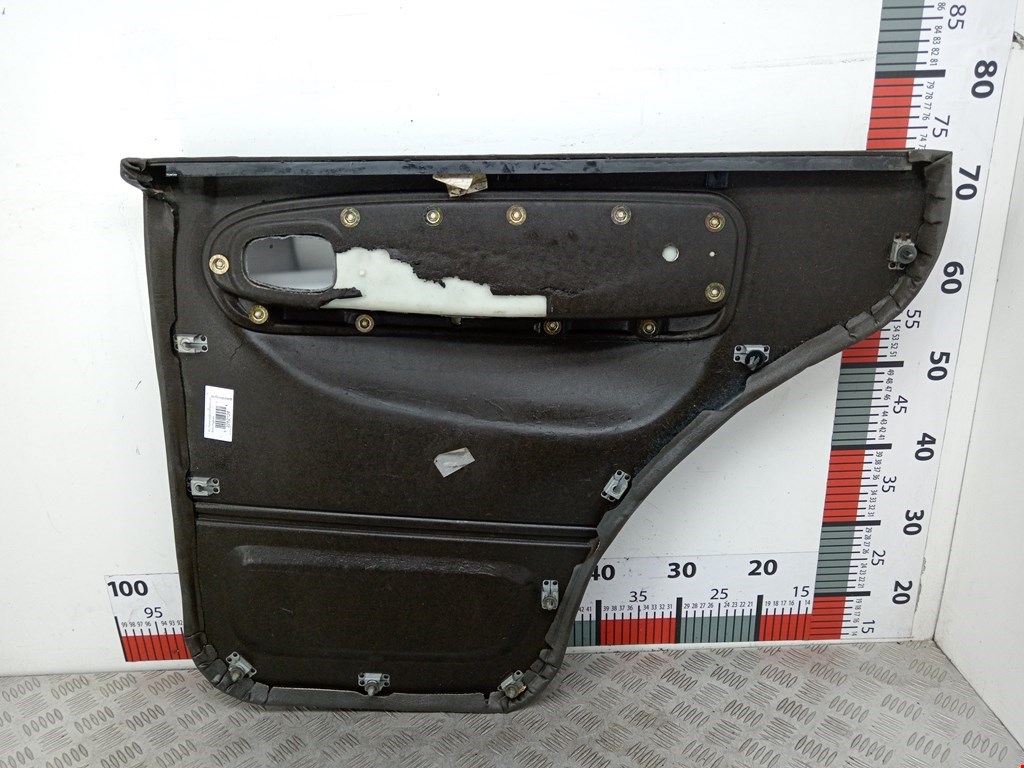 Обшивка двери задняя левая KIA Sportage I 1993-2005