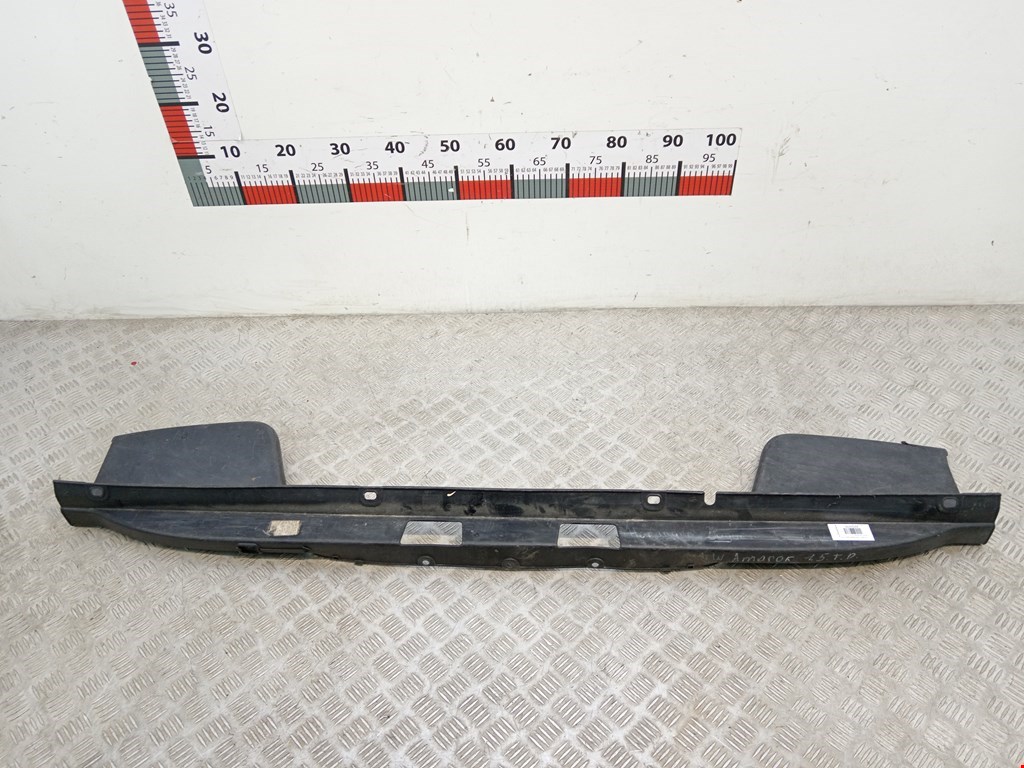 Юбка (губа) бампера  задняя (заднего) VOLKSWAGEN Amarok 2010-н.в.