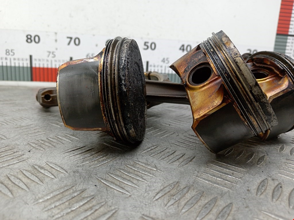 Поршень PEUGEOT 307 2001-2008