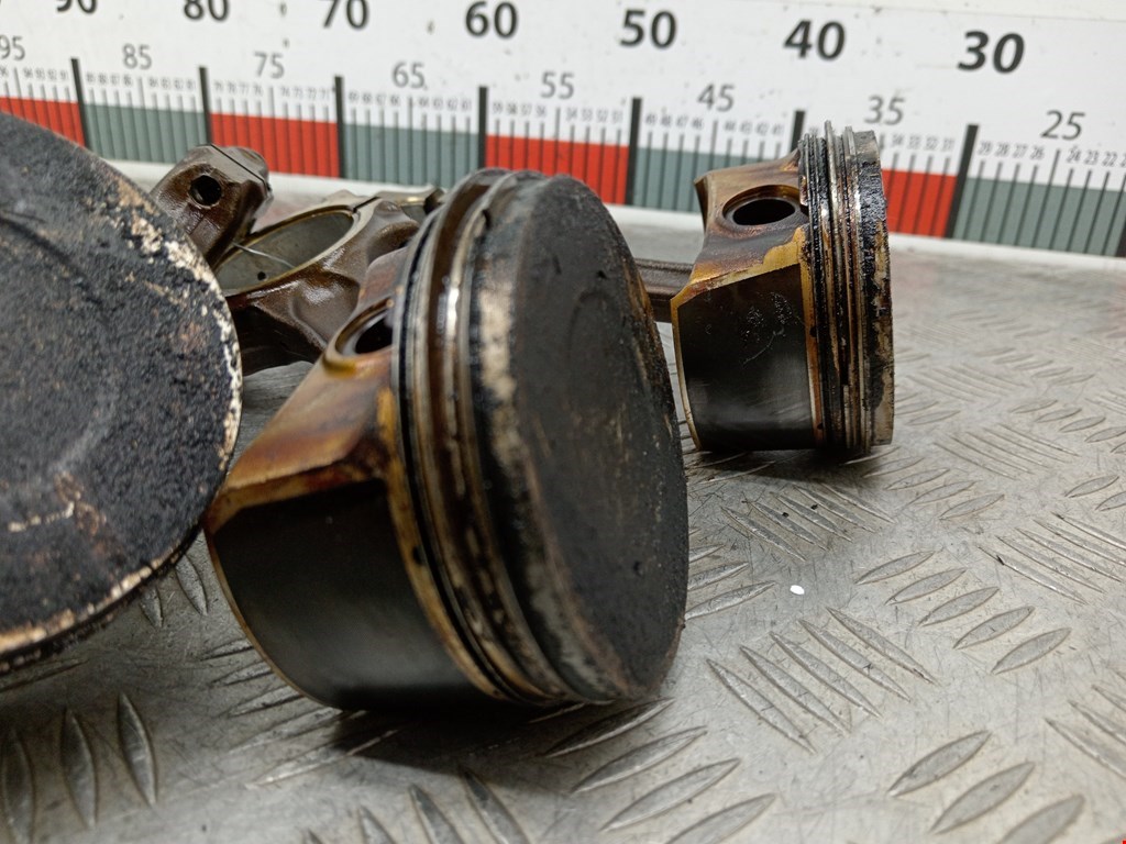 Поршень PEUGEOT 307 2001-2008