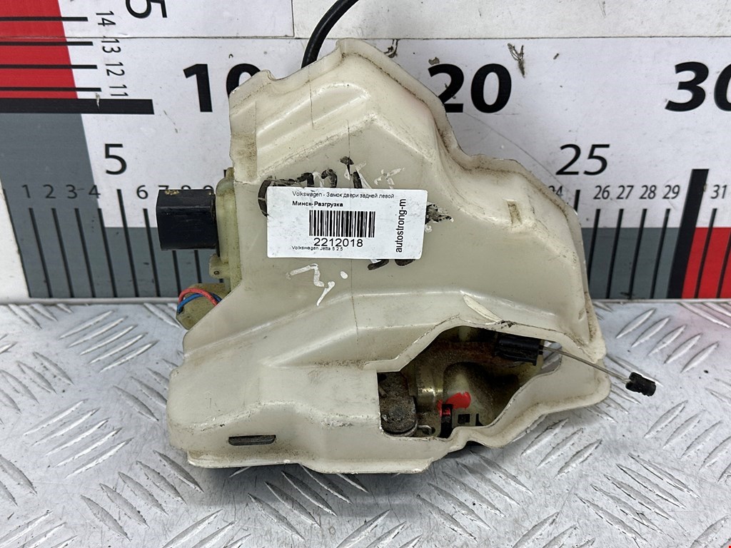 Замок двери задней левой VOLKSWAGEN Jetta V 2005-2011