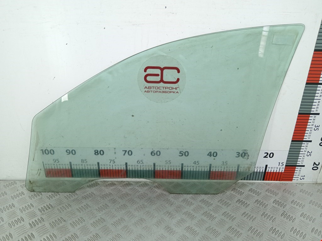 Стекло двери переднее правое FORD Focus I 1998-2005