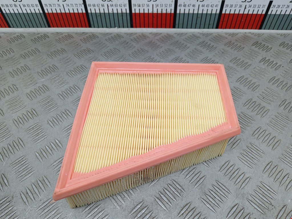 Фильтр воздушный VOLKSWAGEN Polo IV 2001-2009