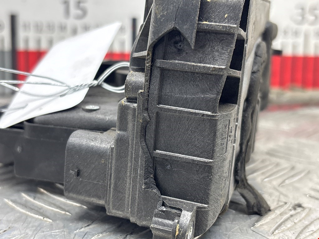 Замок двери задней правой MERCEDES-BENZ GLE-Class W166 2015-2018