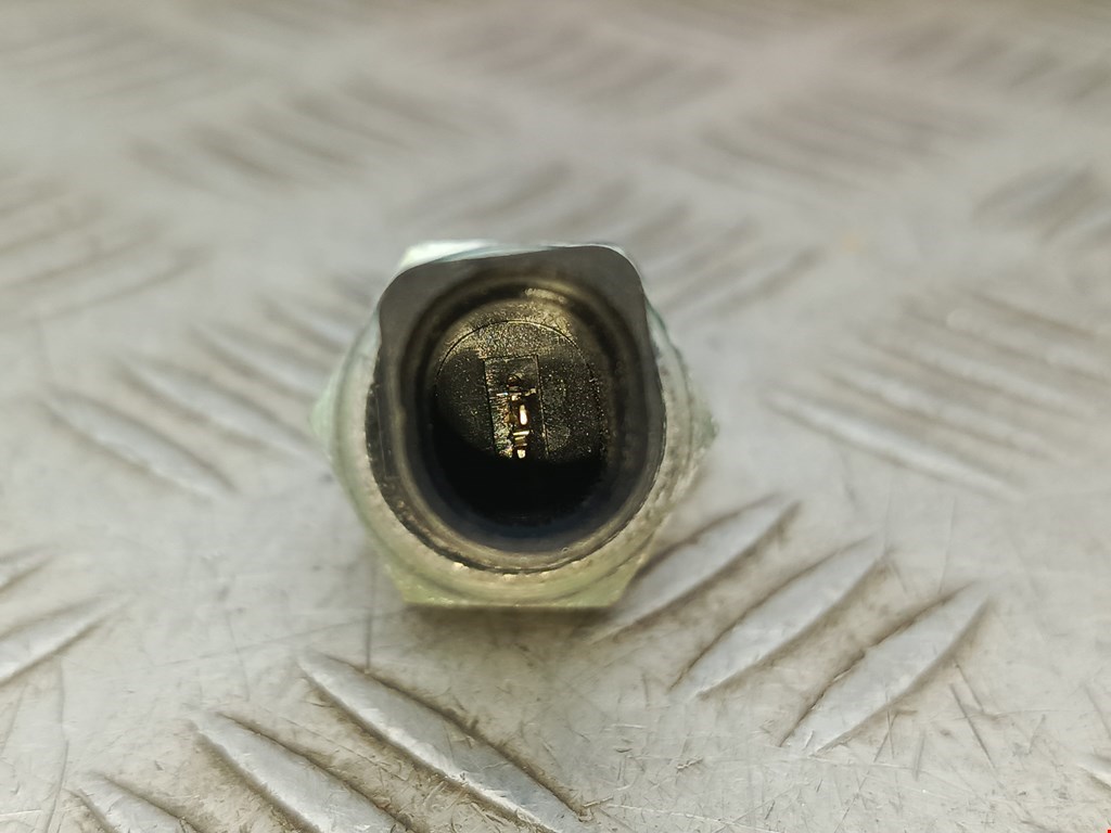 Датчик давления масла AUDI Q3 I 2011-2018