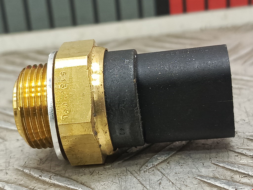 Датчик температуры (охлаждающей жидкости) OPEL Omega B 1994-2004