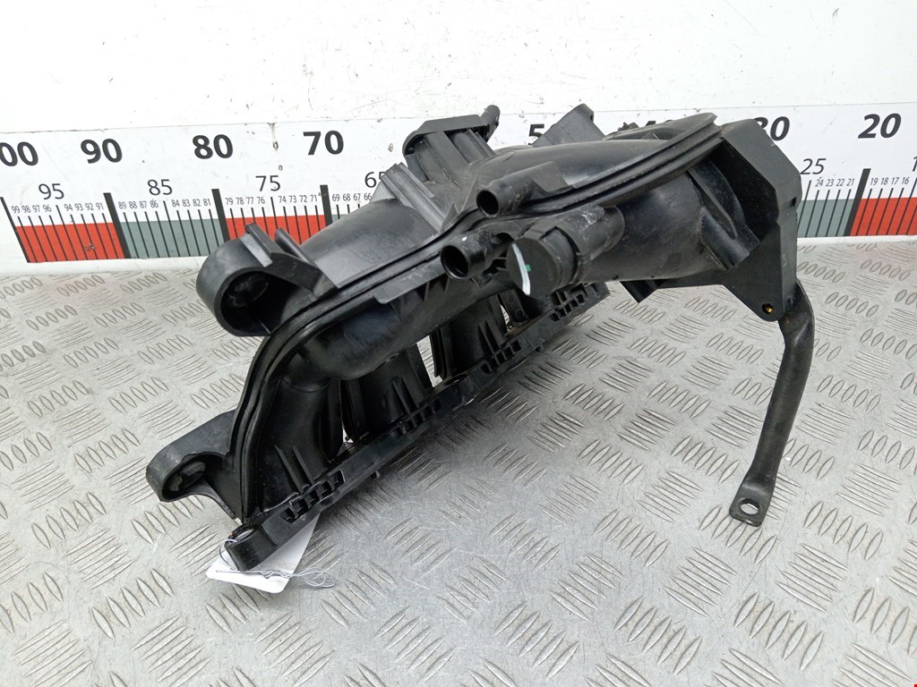 Коллектор впускной BMW 3er F30/F31/F80 2011-2019