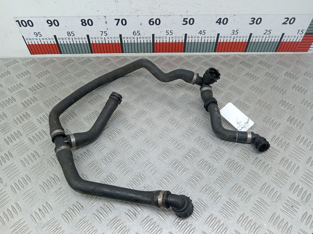 Патрубок BMW 3er F30/F31/F80 2011-2019