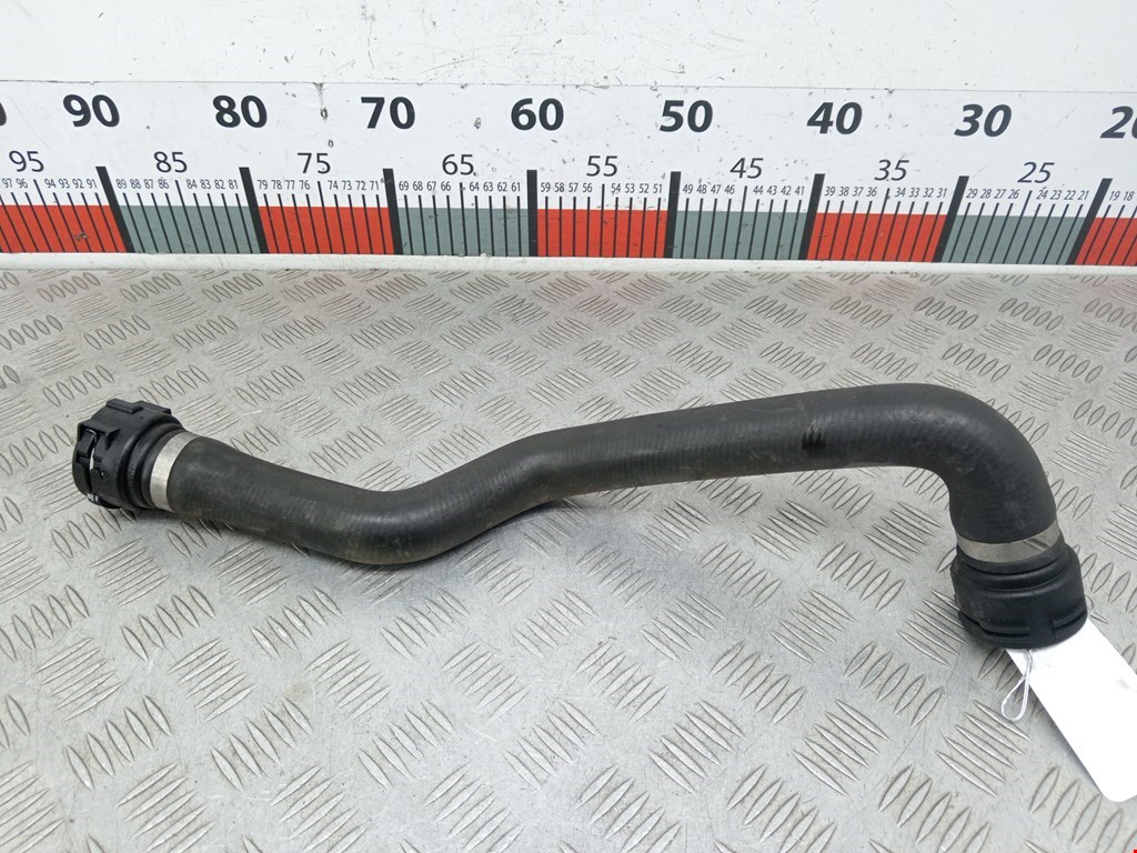 Патрубок BMW 3er F30/F31/F80 2011-2019
