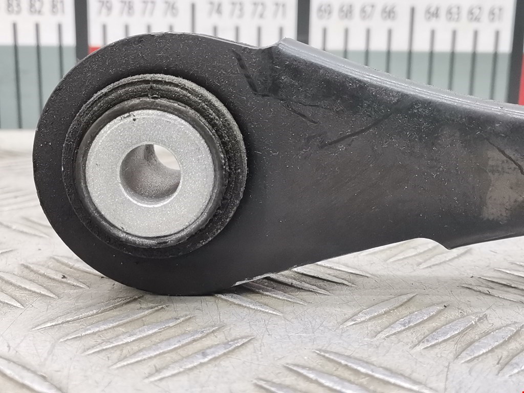 Рычаг задний правый BMW 3er F30/F31/F80 2011-2019