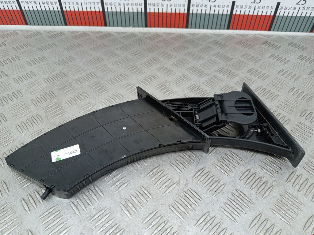 Подстаканник BMW 5er 5 серия E60/E61 2003-2010