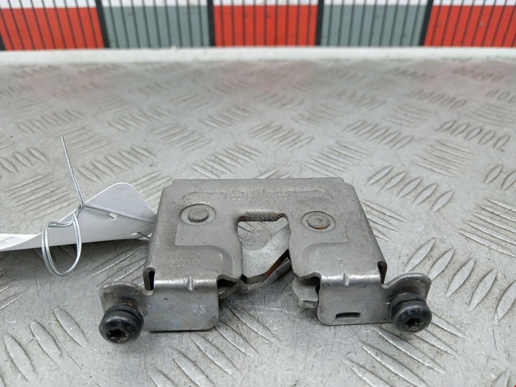 Замок капота BMW 5er 5 серия E60/E61 2003-2010