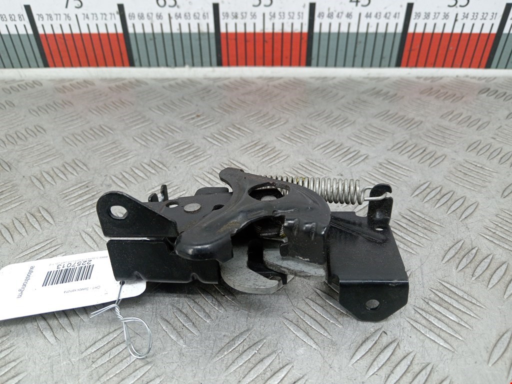 Замок капота BMW 3er F30/F31/F80 2011-2019