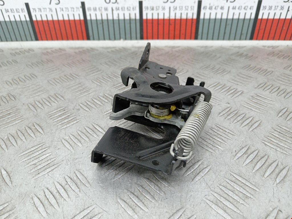 Замок капота BMW 3er F30/F31/F80 2011-2019