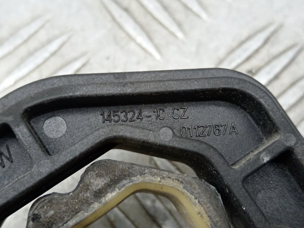 Кронштейн (крепление) радиатора BMW 3er F30/F31/F80 2011-2019