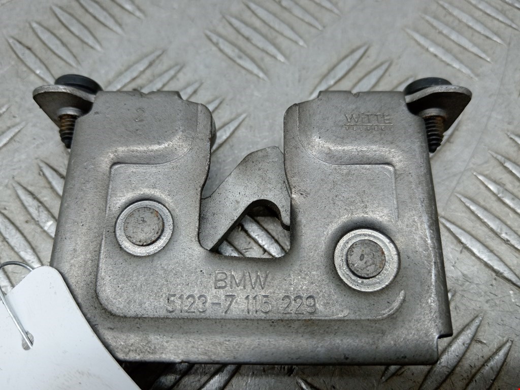Замок капота BMW 5er 5 серия E60/E61 2003-2010