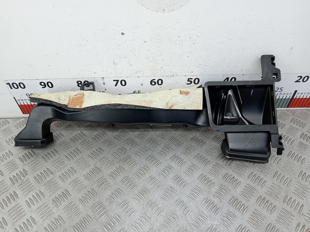 Воздуховод BMW 3er F30/F31/F80 2011-2019