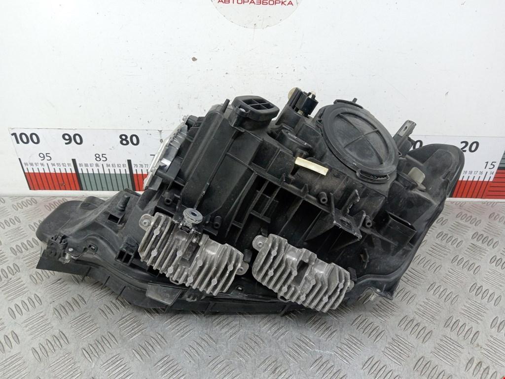 Фара правая BMW 3er F30/F31/F80 2011-2019