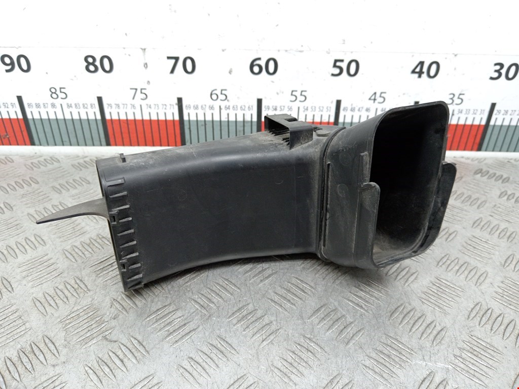 Воздуховод BMW 3er F30/F31/F80 2011-2019