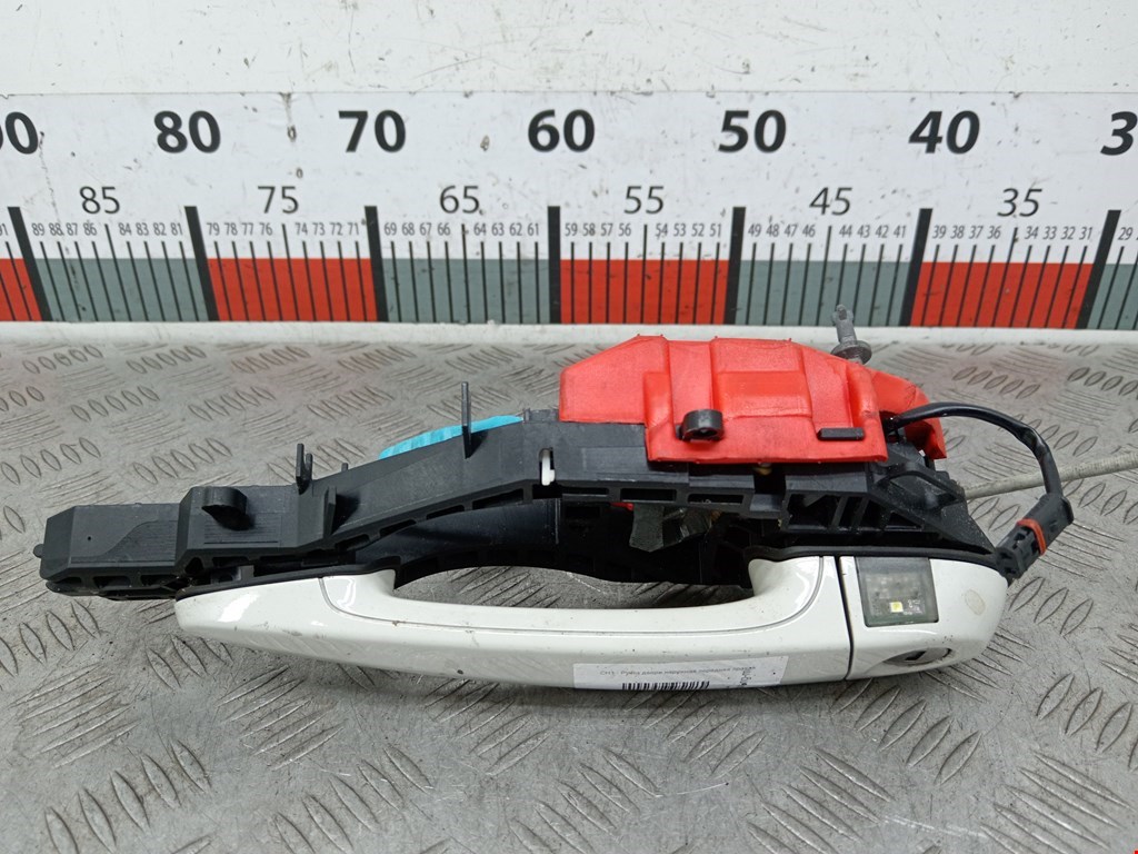 Ручка двери передней наружная правая BMW 3er F30/F31/F80 2011-2019
