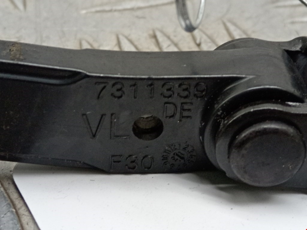 Ограничитель открывания двери BMW 3er F30/F31/F80 2011-2019