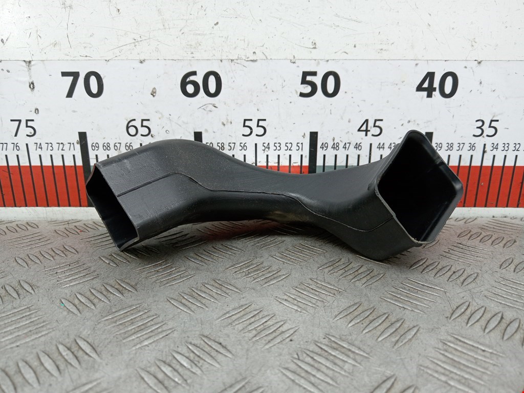 Воздуховод BMW 3er F30/F31/F80 2011-2019