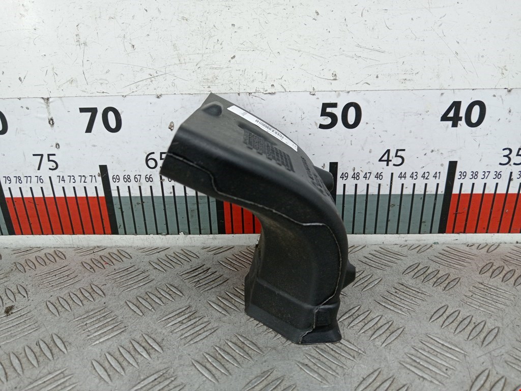 Воздуховод BMW 3er F30/F31/F80 2011-2019