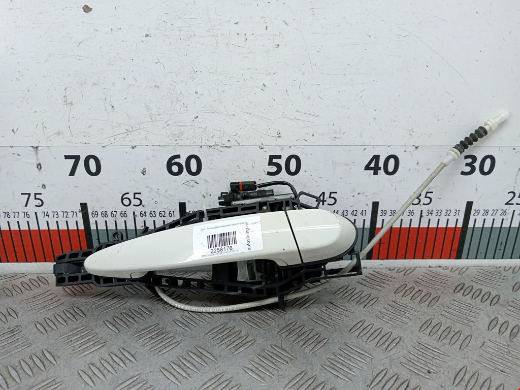 Ручка двери задней наружная правая BMW 3er F30/F31/F80 2011-2019