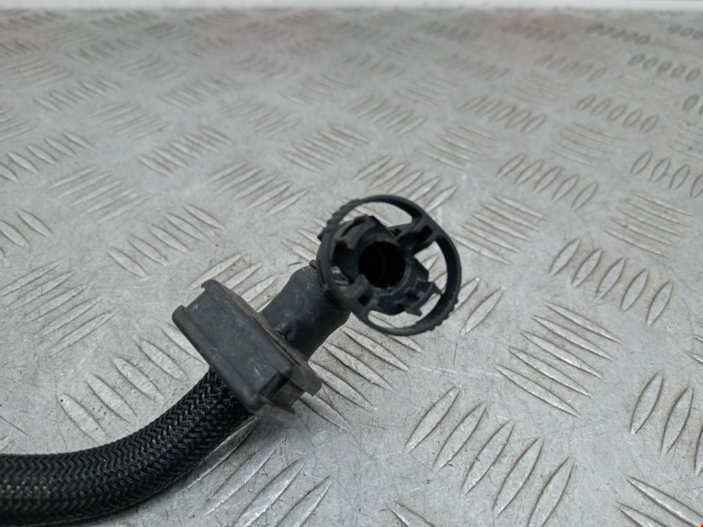 Трубка вакуумная BMW 3er F30/F31/F80 2011-2019