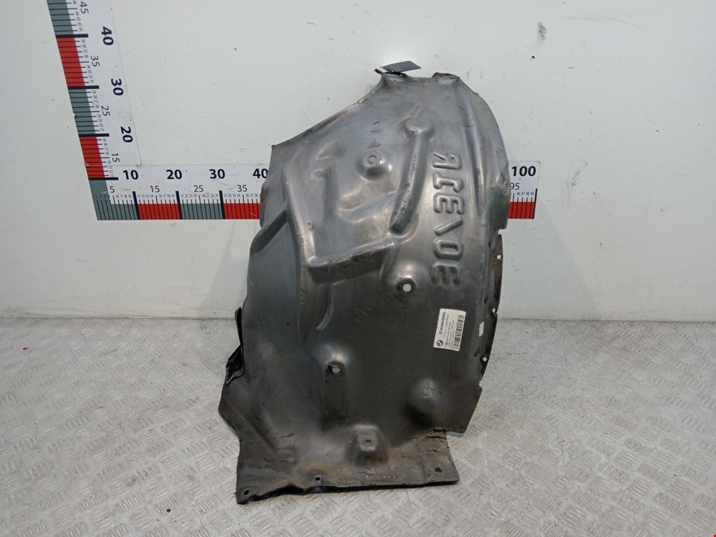 Локер (подкрылок) передний правый BMW 3er F30/F31/F80 2011-2019