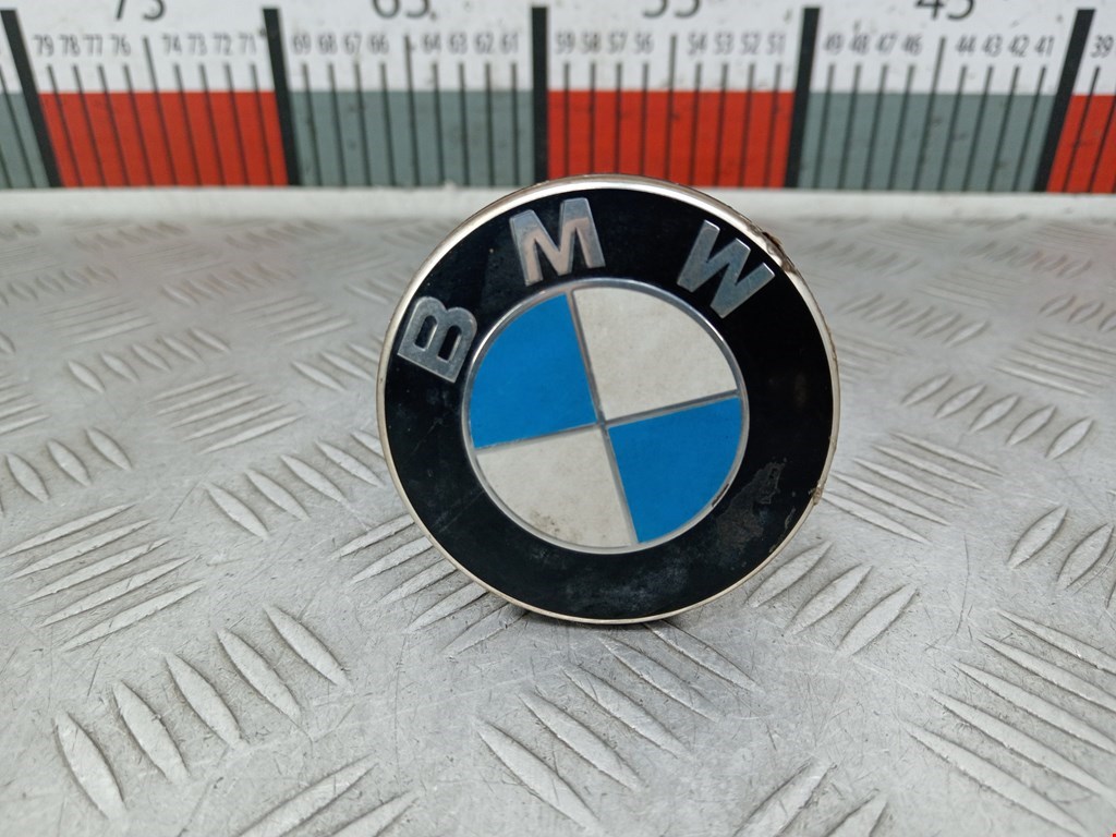 Колпак декоративный BMW 3er F30/F31/F80 2011-2019