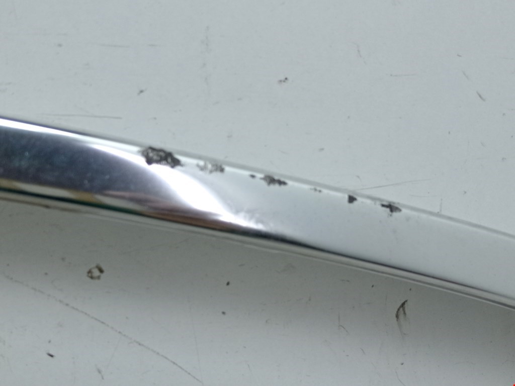Уплотнитель (внутри) JAGUAR XF X250 2007-2015