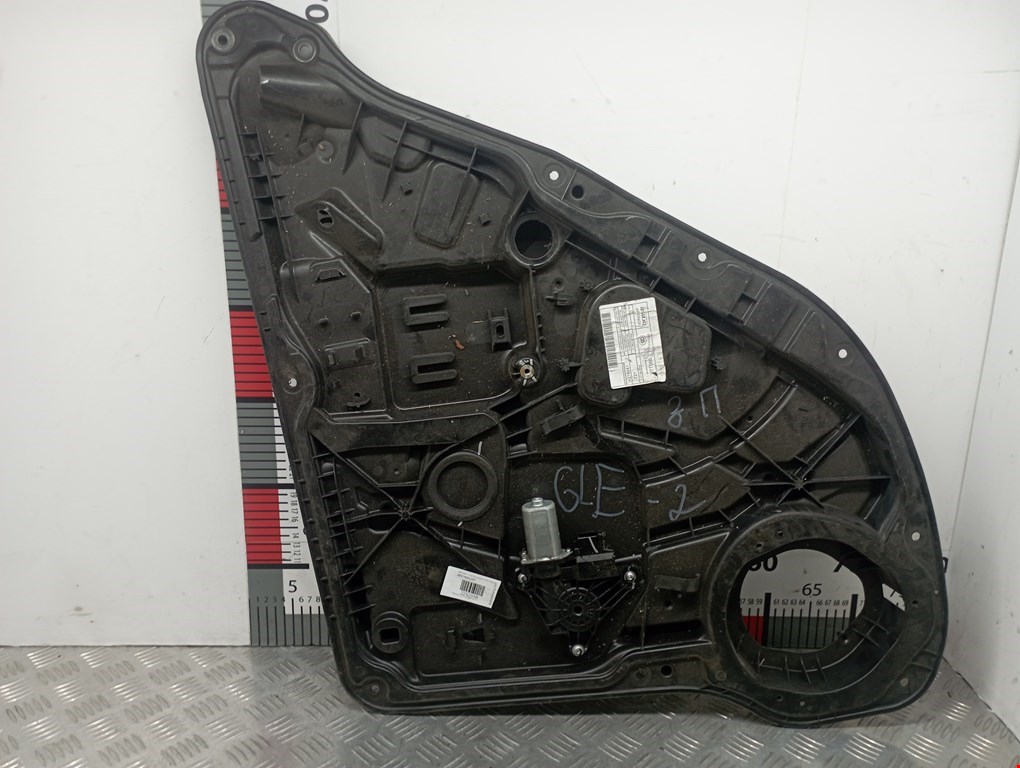 Стеклоподъемник задний правый MERCEDES-BENZ GLE-Class W166 2015-2018