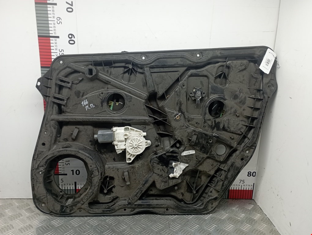 Стеклоподъемник передний правый MERCEDES-BENZ GLE-Class W166 2015-2018