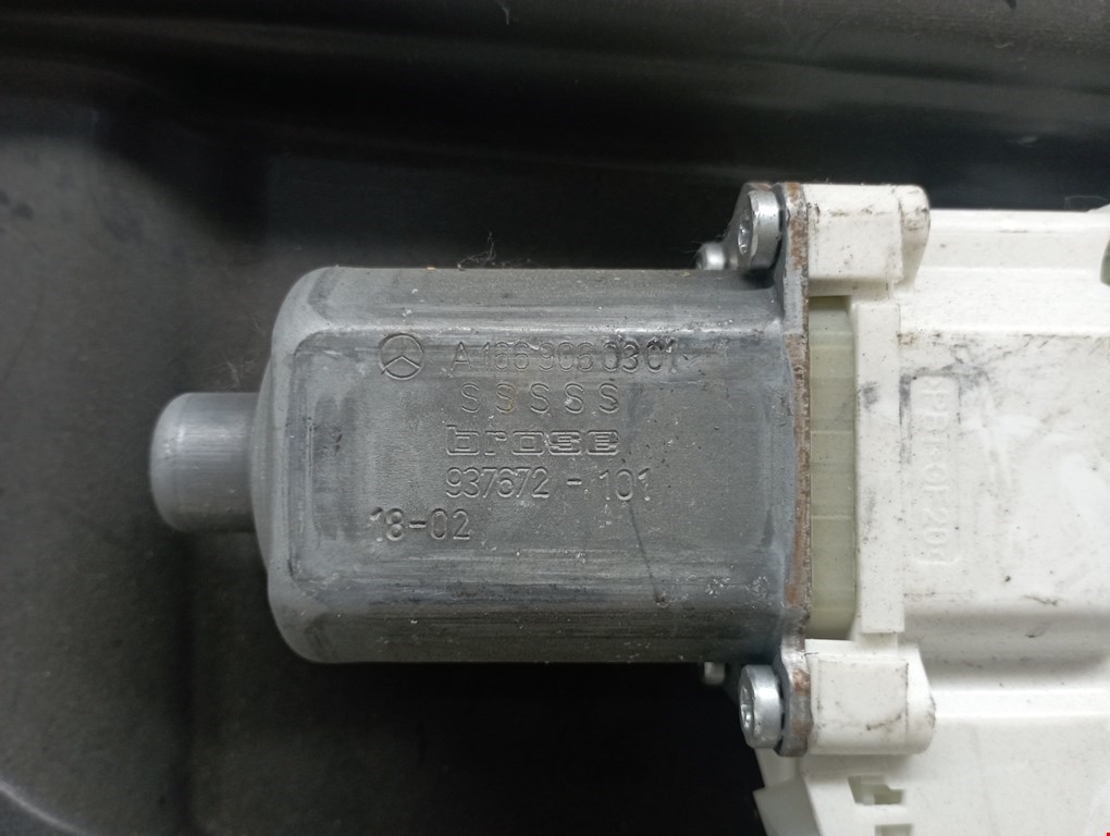 Стеклоподъемник передний правый MERCEDES-BENZ GLE-Class W166 2015-2018